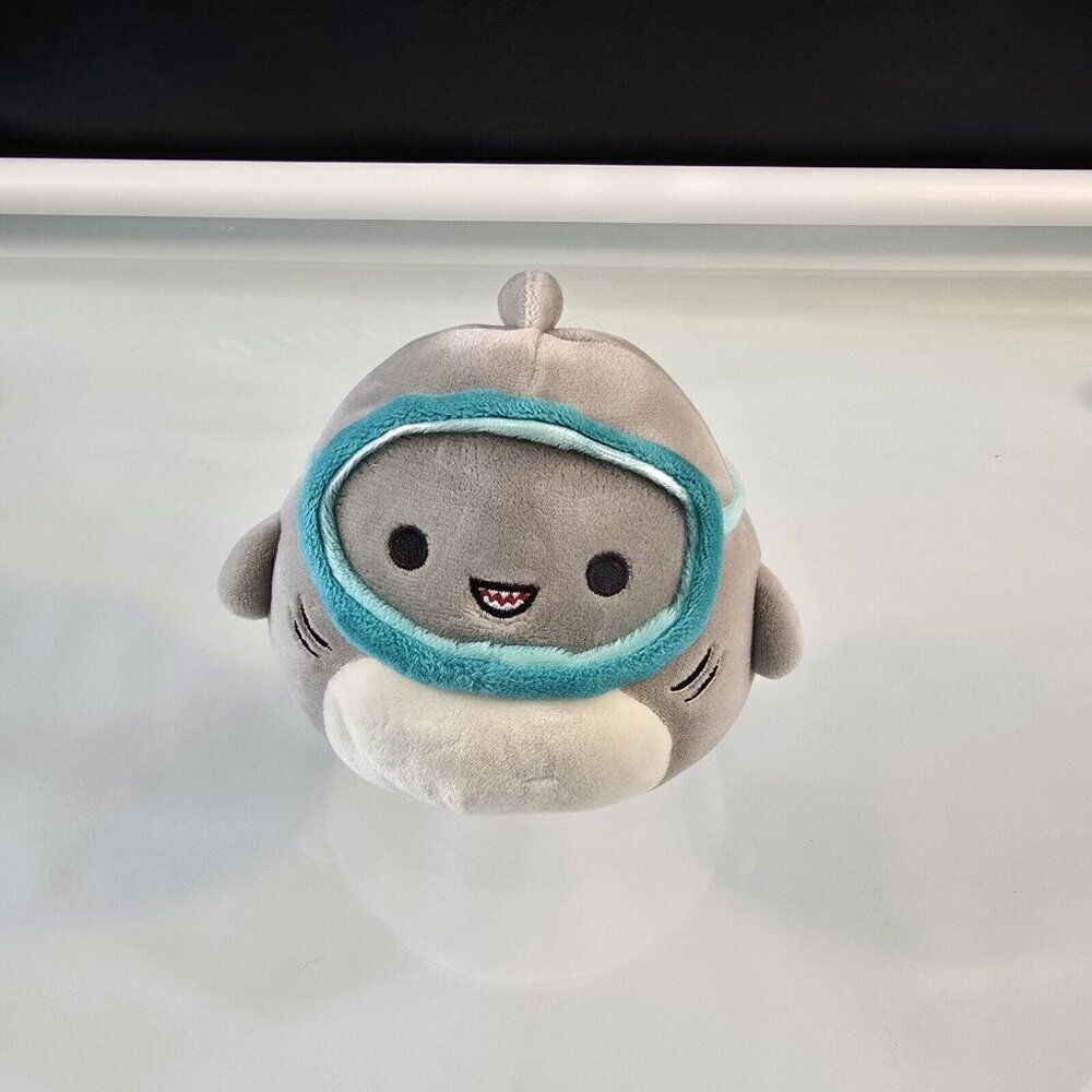Original Squishmallow Gordon The Shark with Goggles KellyToy Plush 5"